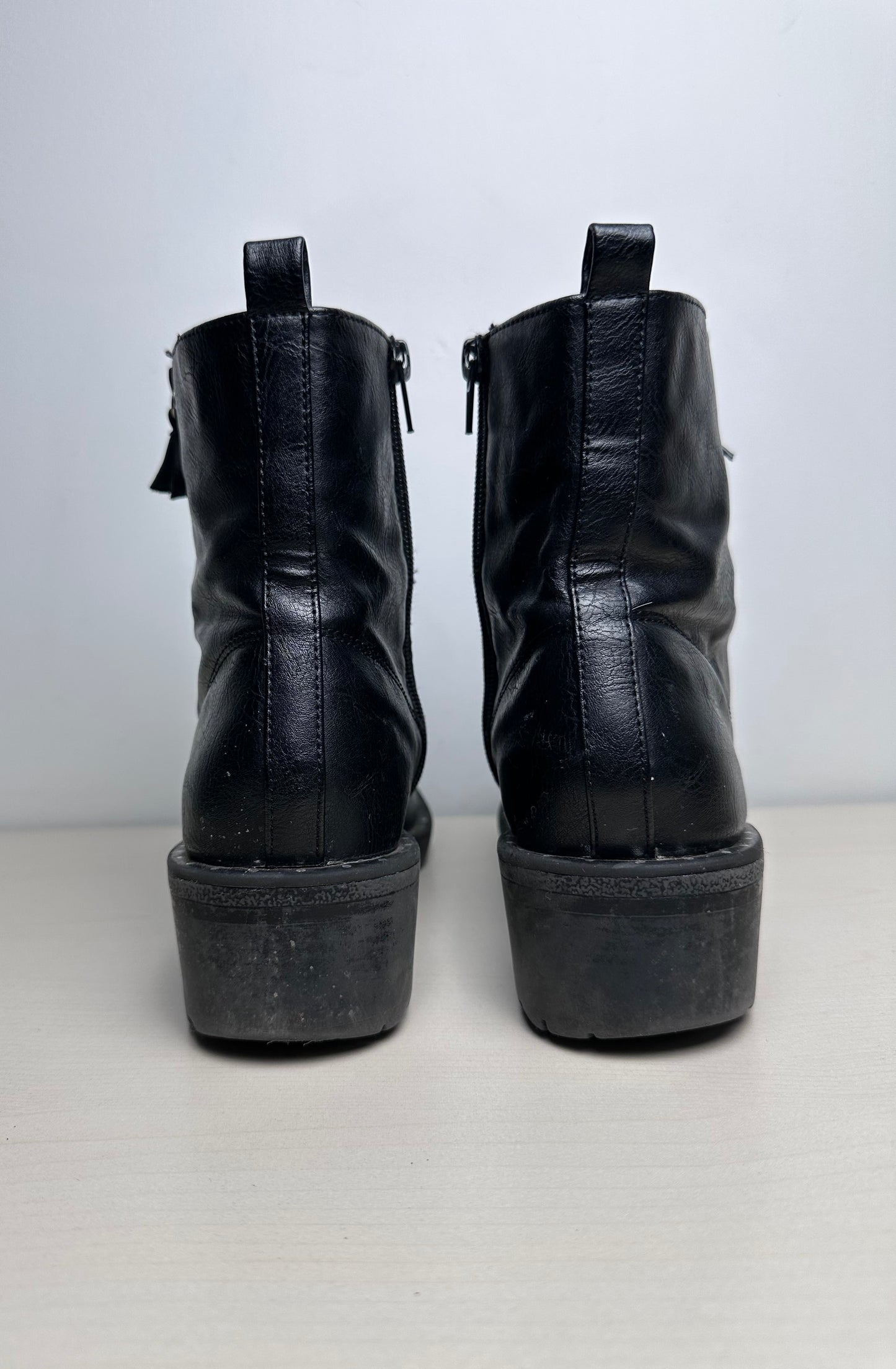 Boots Combat By Report In Black, Size: 9