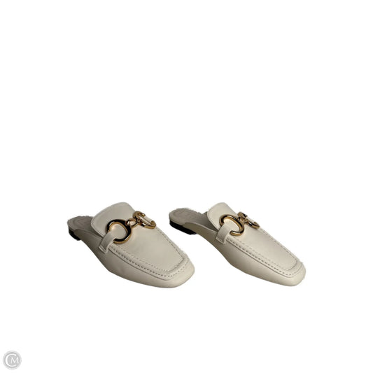 Shoes Flats By Shu Shop In Cream, Size: 6.5
