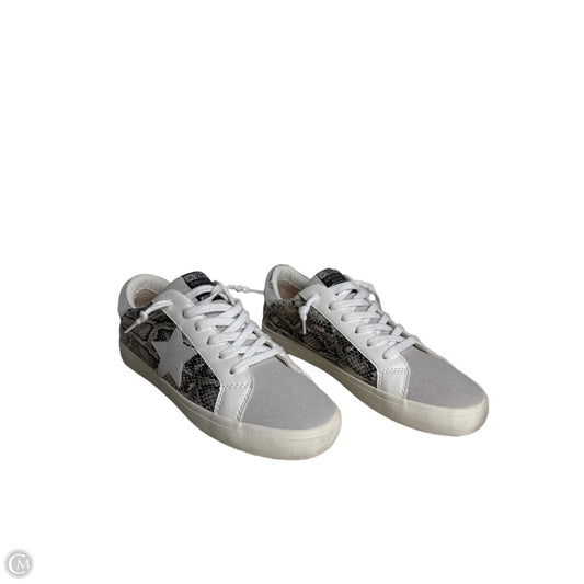 Shoes Sneakers By Vintage Havana In Snakeskin Print, Size: 11