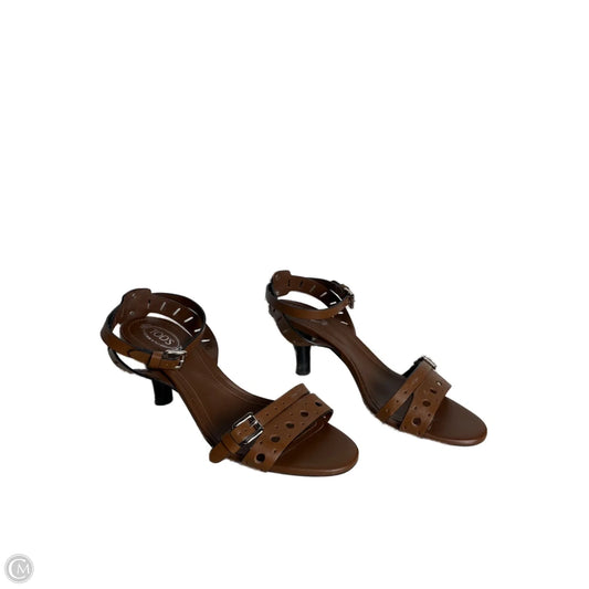 Shoes Designer By Tods In Brown, Size: 5