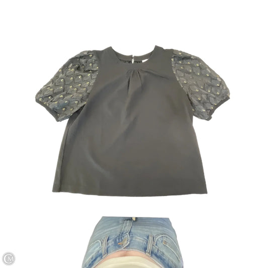 Top Short Sleeve By Voy In Black, Size: L