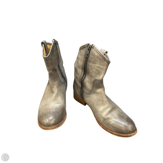 Boots Designer By Frye In Grey, Size: 7