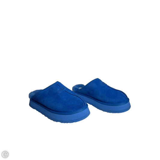Slippers Designer By Ugg In Blue, Size: 9