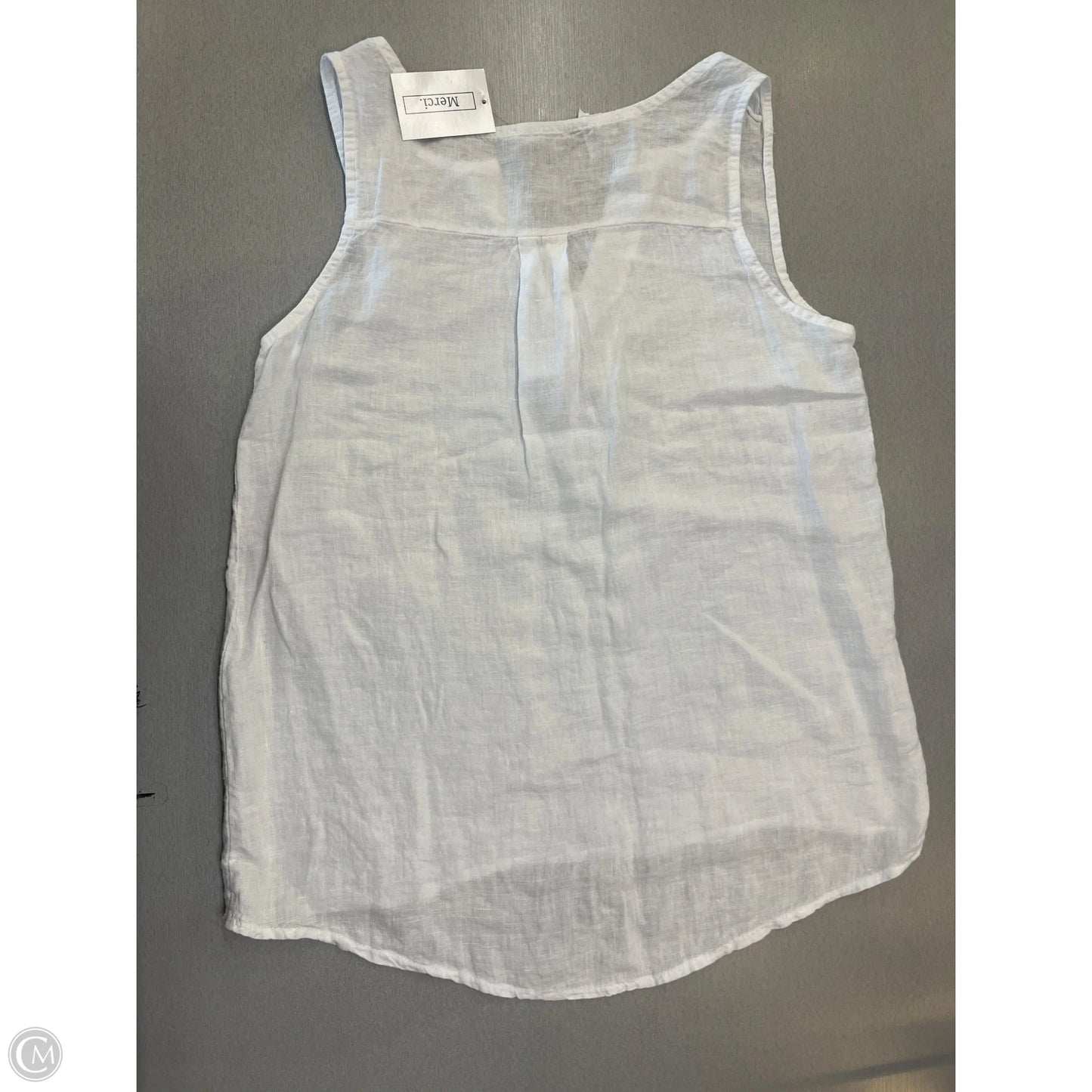 Top Sleeveless By Clothes Mentor In White, Size: M
