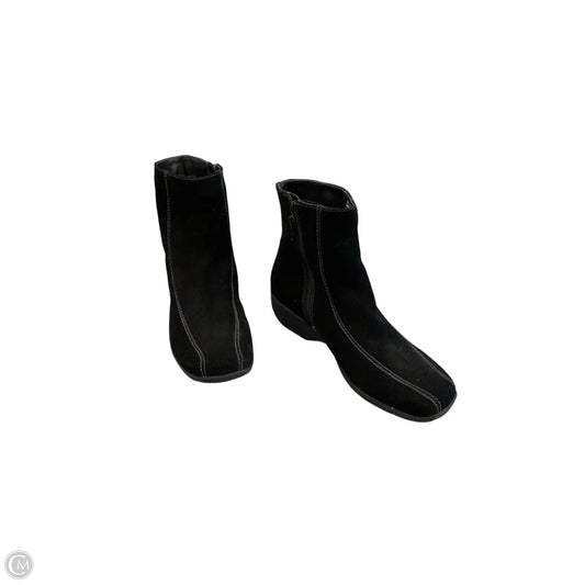 Boots Ankle Flats By Clarks In Black, Size: 9.5