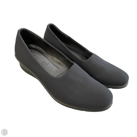 Shoes Flats By Ecco In Black, Size: 9.5