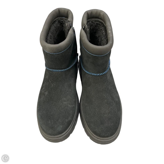 Boots Ankle Flats By Koolaburra By Ugg In Black, Size: 8