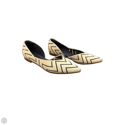 Shoes Flats By Vivaia In Tan, Size: 9