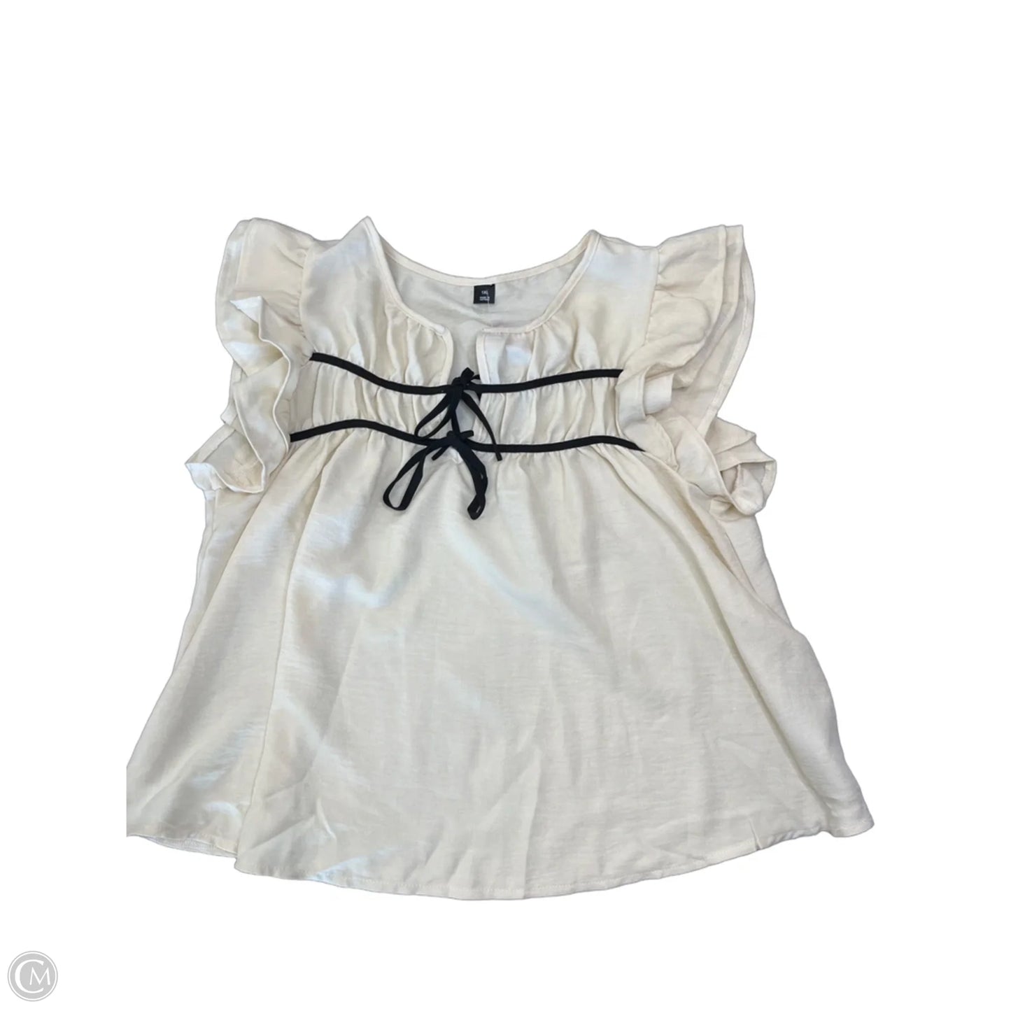 Top Short Sleeve By Clothes Mentor In Cream, Size: 1x