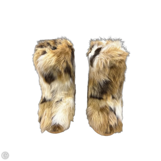 Boots Mid-calf Flats By Akira In Animal Print, Size: 7