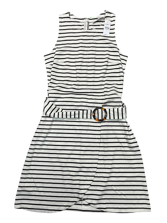 Dress Casual Short By Loft In Striped Pattern, Size:S