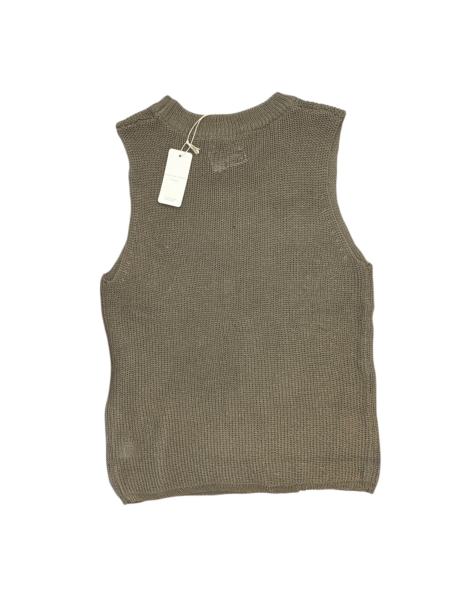 Top Sleeveless By Grade & Gather In Green, Size:L