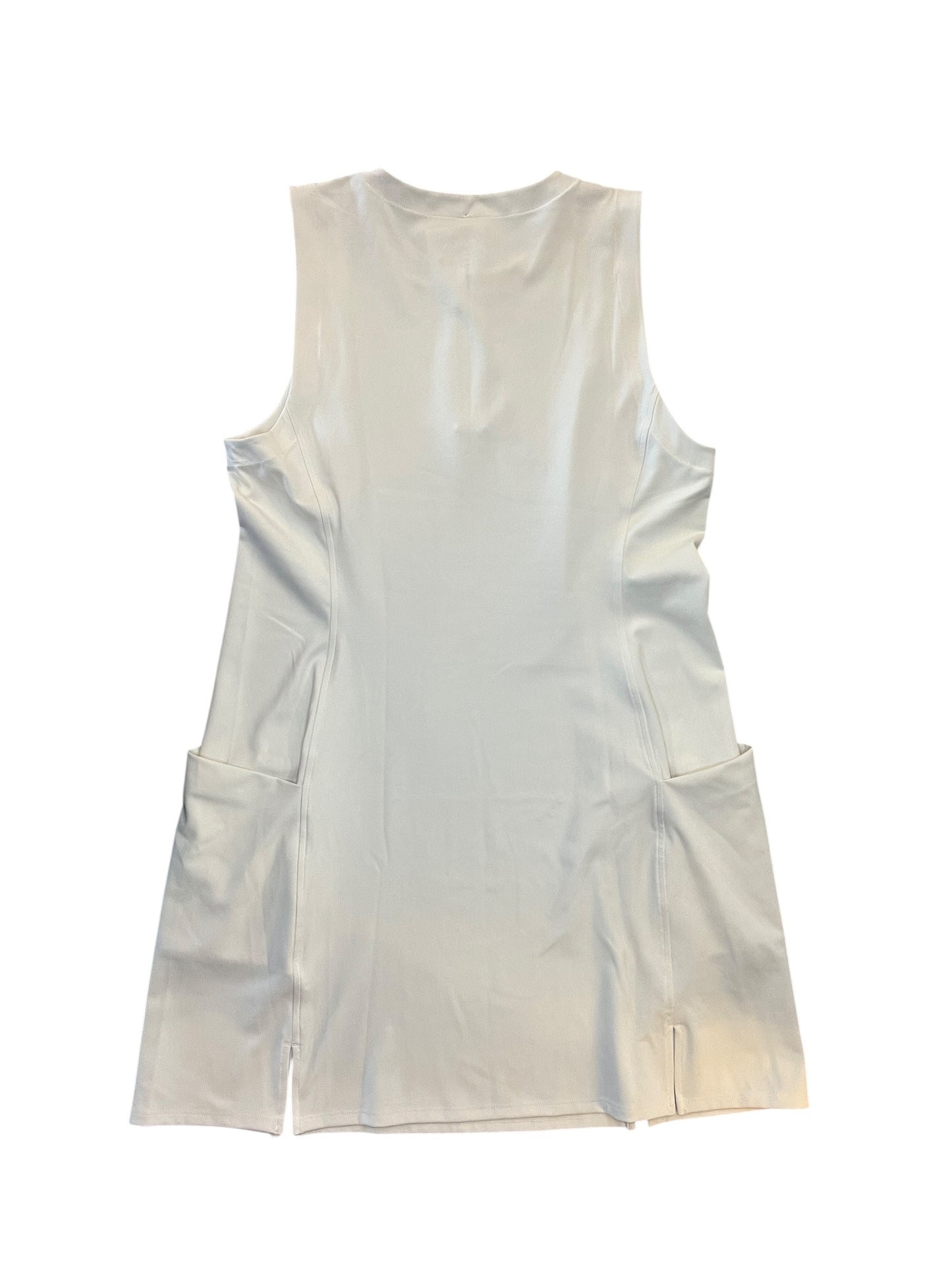 Athletic Dress By Clothes Mentor In White, Size:Xl