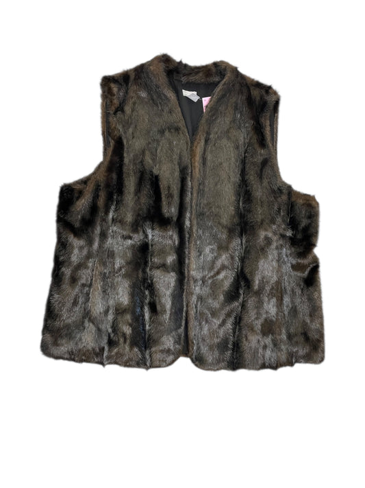 Vest Faux Fur & Sherpa By Chicos In Brown, Size:Xl