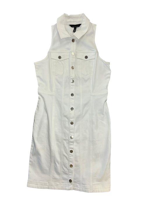 Dress Casual Short By White House Black Market In White Denim, Size:M