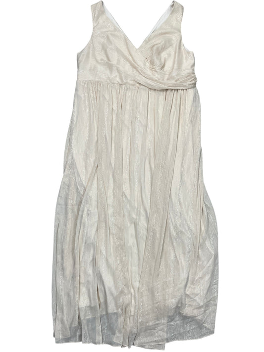 Dress Party Long By Clothes Mentor In Beige, Size:5X