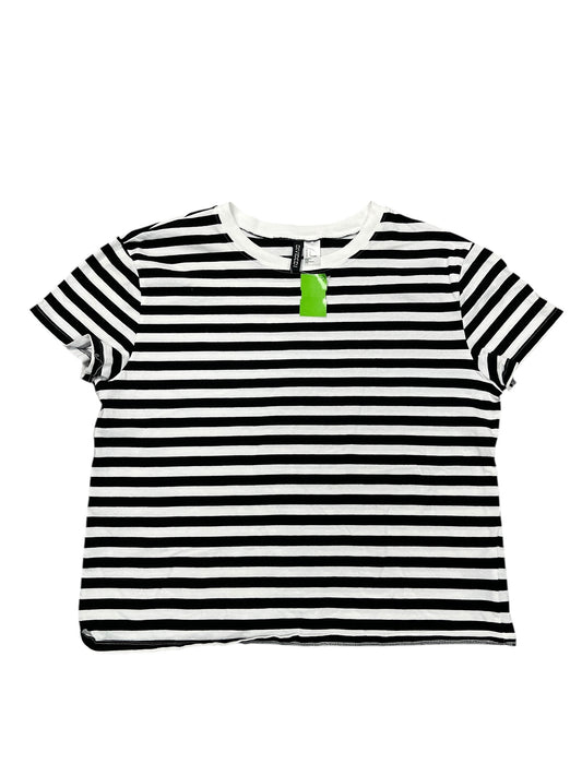 Top Ss By Divided In Striped Pattern, Size:L