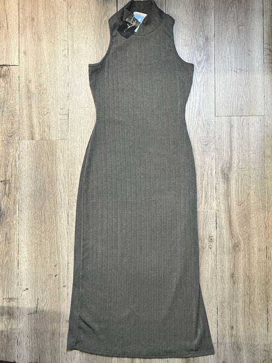 Dress Casual Midi By Entro  Size: M